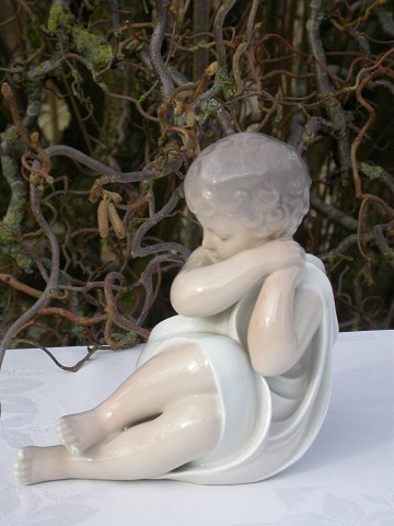 Royal Copenhagen figurine 3009 Rosebud
