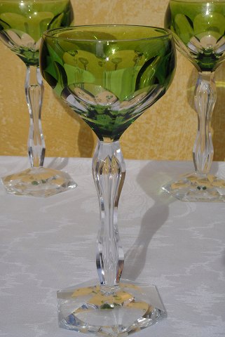 Lalaing Rhine wine glass