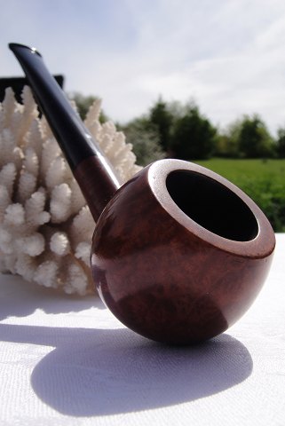 Dunhill pipe gr 4