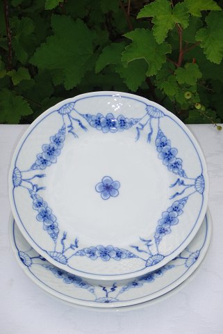 Bing & Grondahl porcelain Empire Cake plate 28