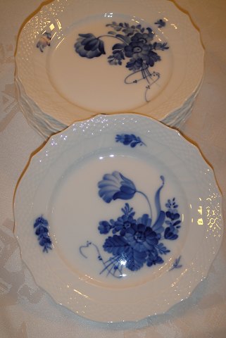 Royal Copenhagen Blue flower curved Plate 1626