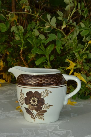 Tranquebar Brown Cream jug 954