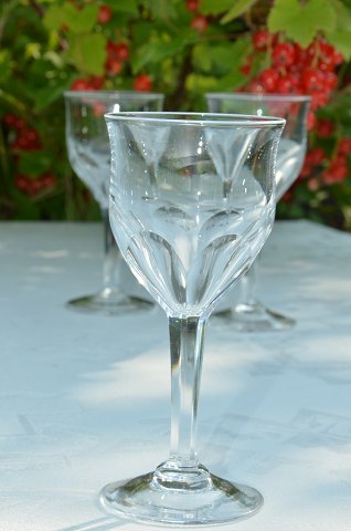 Oreste glass 
Port-sherry