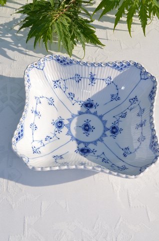 Royal Copenhagen Blue fluted full lace  Square bowl 1231