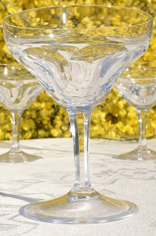 Bern Stemware 
sherry glass