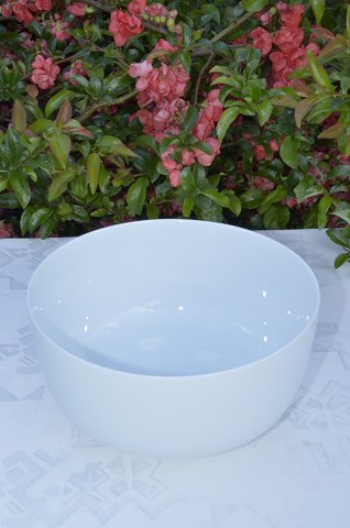 Bing & Grondahl Koppel white  
Salad bowl 313