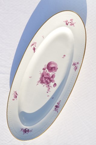 Royal Copenhagen Purpur Fish dish 8022