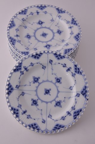 Royal Copenhagen Blue fluted.
Full lace  Luncheon Plates 1085 pre 1923