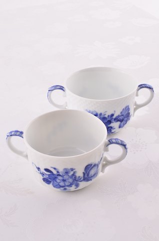 Royal Copenhagen Blaue Blume geschweift Suppentasse 1552