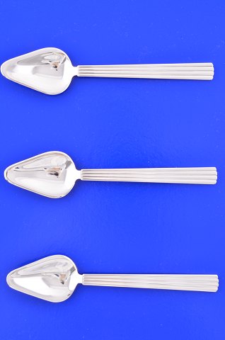 Georg Jensen flatware Bernadotte 
Grapefruit spoon