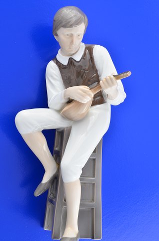 Bing & Gröndahl Figur 1600 Mandolinenspieler