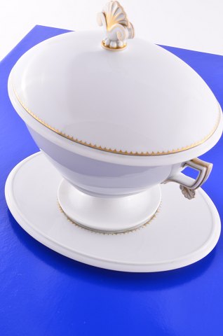 Royal Copenhagen Soup tureen with stand