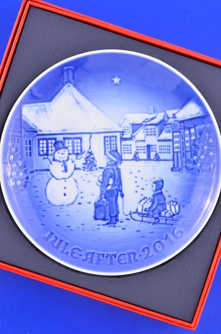 Bing & Grondahl Christmas plate 2016