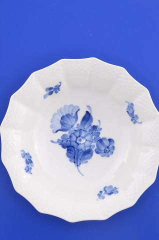 Royal Copenhagen Blue flower braided       Bowl 8009