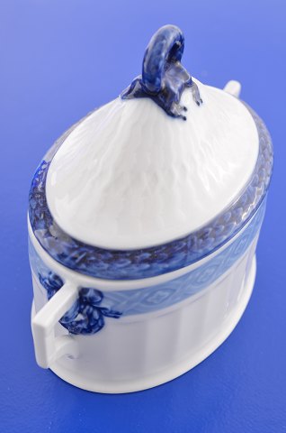 Royal Copenhagen Fan blue Sugar bowl 11544