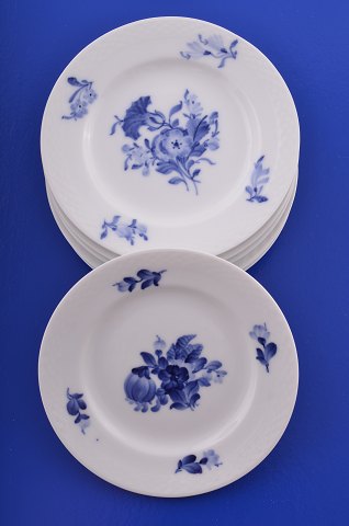 Royal Copenhagen Blue flower braided  Plate 8091