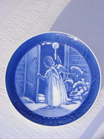 Royal Copenhagen porcelain. Christmas plate from 1951