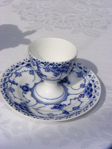 Royal Copenhagen Blue fluted half lace Egg cup 543