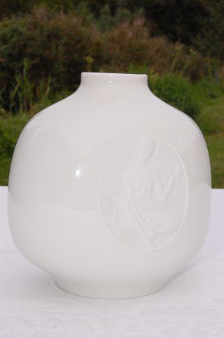Porcelain from Berlin, Vase
