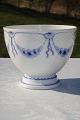 Bing & Grondahl Empire Rare Bowl on foot 185