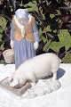 Bing & Gröndahl Figur 2237
Frau mit Schwein
